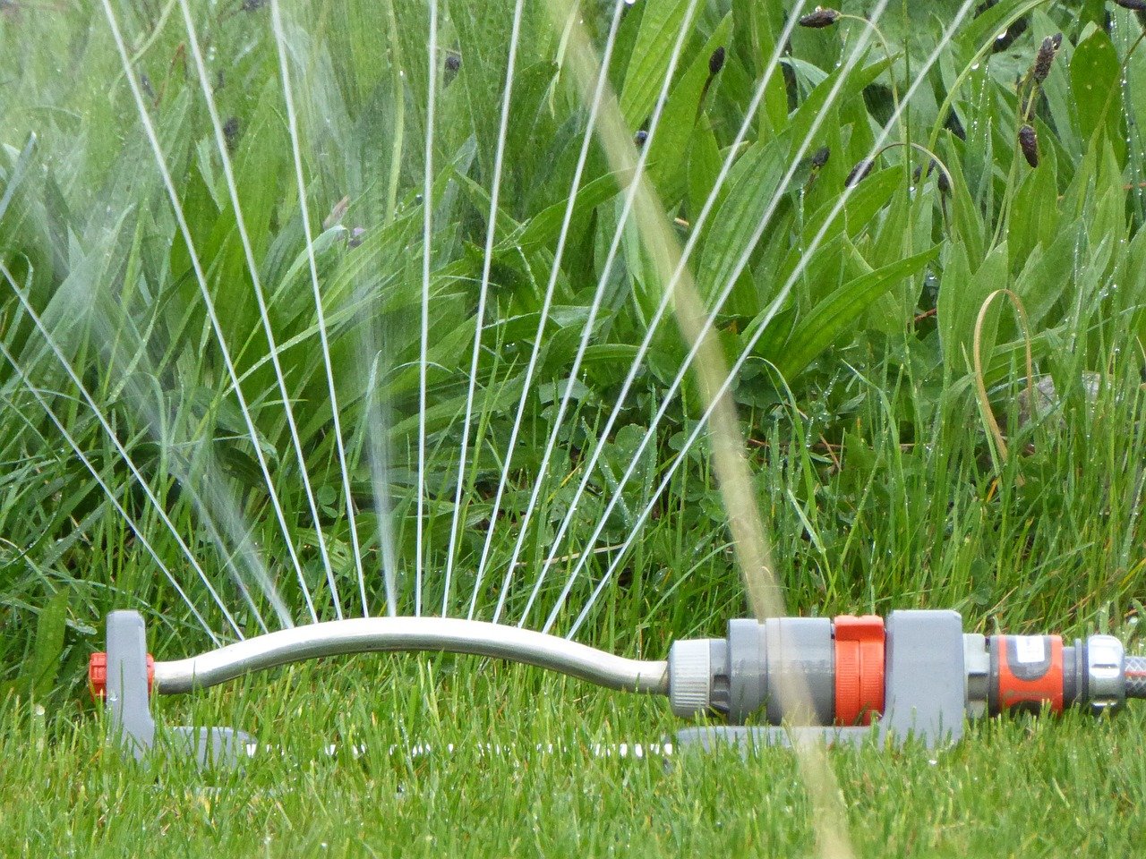 Bewässerungscomputer – Automatische Bewässerung von Rasen und Garten