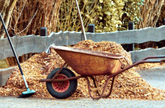 Rindenmulch zur Unkrautunterdrückung